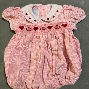 Like New Little English Valentine’s Bubble - 9m